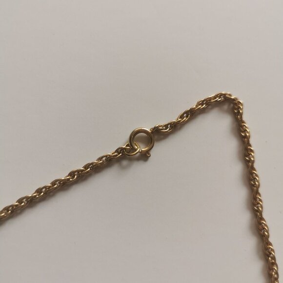 Faux Jade Stone Gold Tone Medallion Pendant Necklace Vintage Chunky Sun Circle - Picture 6 of 6